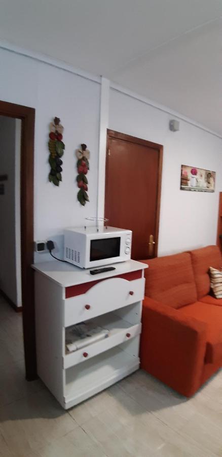 Albergue La Costana Oviedo Exteriör bild