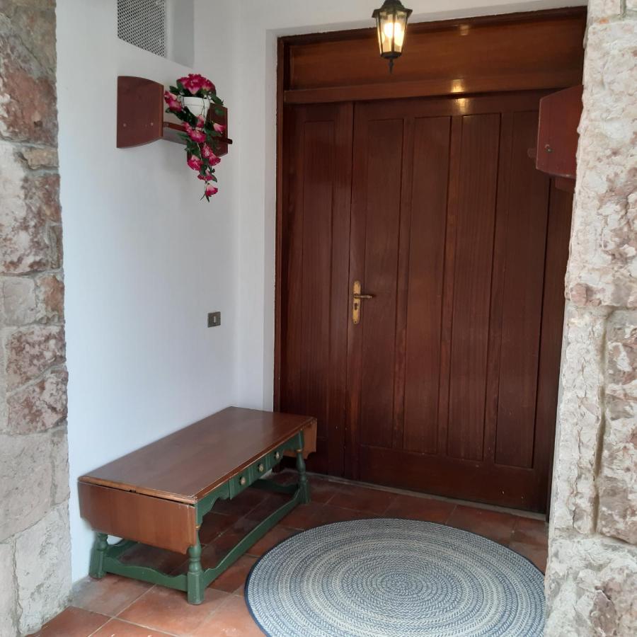 Albergue La Costana Oviedo Exteriör bild